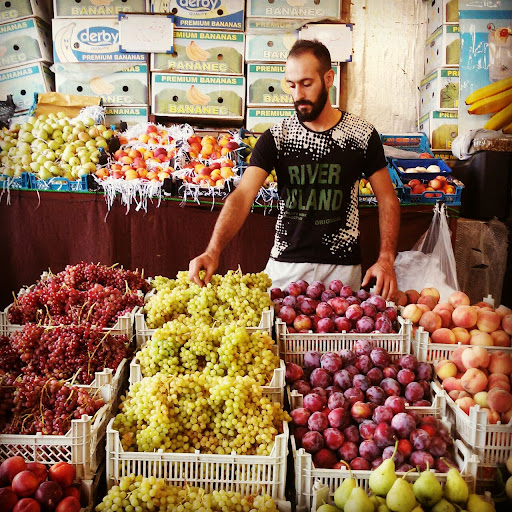 بازار میوه و تره بار برادران امرجی