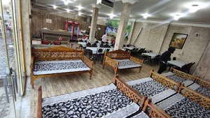 رستوران پاییزان