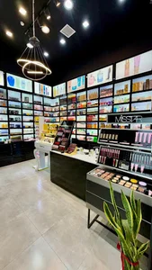 گالری آرایشی و بهداشتی رستا