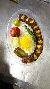 تهیه غذای سی تو