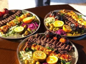 رستوران آتا