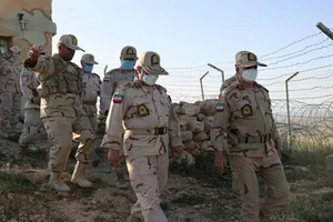 نگهبانان قایقرانی تالاب مرزی ایران