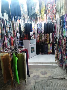 شال و روسری چارقد
