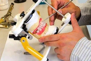 مطب دندانسازی دکتر انصاری منش 2