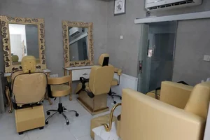 آموزشگاه مراقبت زیبایی الهام بهمن آبادی 4