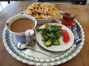 صبحانه سرا باقری