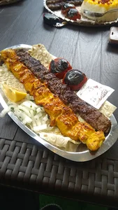 رستوران و کبابسرای دادا