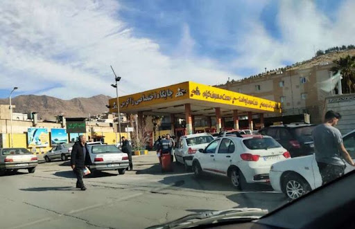 پمپ بنزین زاگرس
