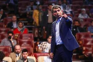 حسین طاهری