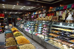 شیرینی پدیده غرب