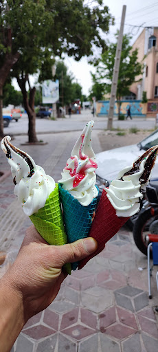 بستنی گل یخ