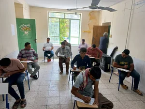 دبیرستان غیرانتفاعی مهرپویان