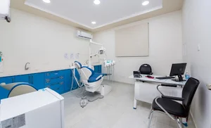 عناية النهضة لطب الأسنان والجلدية