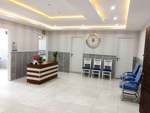 دکتر مریم شریعت جعفری (متخصص زنان)