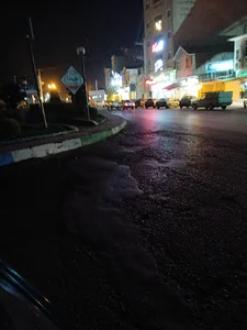 میدان شیر و خورشید