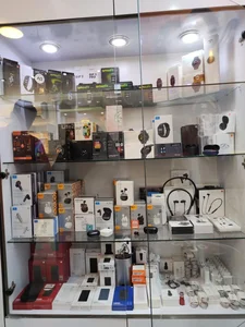 ایرانشیا اصفهان 5