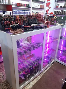 آرایشی آدرینا