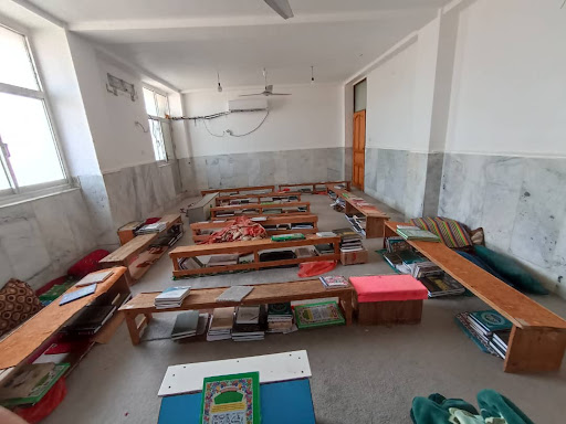 مدرسه دینی چابهار