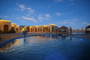 ناخدا هیلز