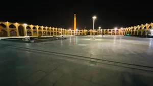 میدان امام علی