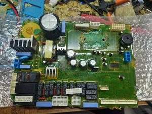 فروش و تعمیرات برد الکترونیک نقیبی زاده