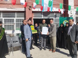 بی مسئولیت دبیرستان دوره متوسطه اول شهید اصیلی