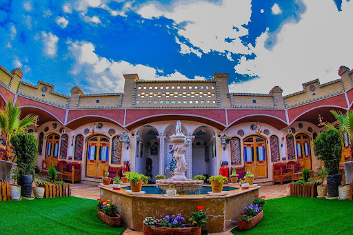 عمارت کریم خان