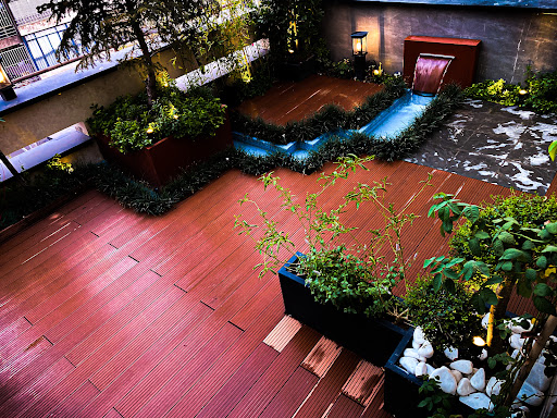 ROOFLINE ROOFGARDEN & GREENWALL