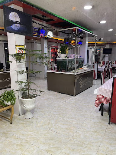 رستوران یاس