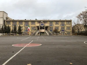 دبيرستان دخترانه فرزانگان 1 دوره دوم