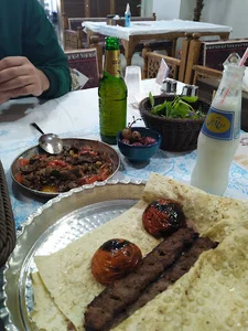 کبابی کیان