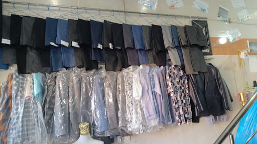 خیاط تک پوش