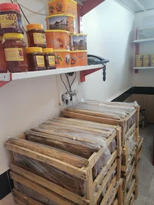 عسل فروشی علی وجدی