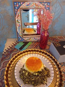کافه رستوران وکیل بار