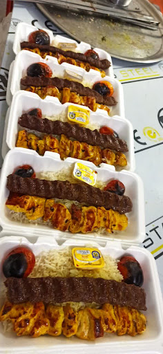 کترینگ وغذا آماده کرامت