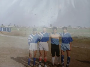 زمین فوتبال شکاره دو