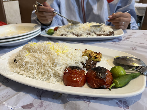رستوران شقایق