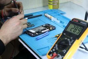 آموزشگاه تعمیر موبایل پل