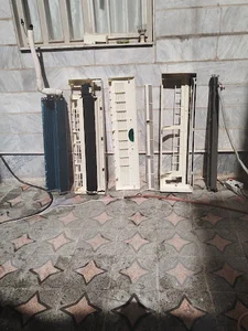 خرم آباد خیابان رازی روبروی اداره پست مرکزی