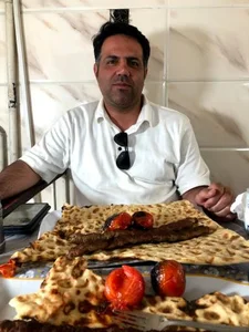 کبابی زاگرس بروجرد 3