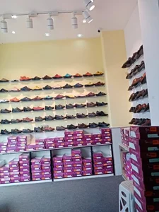 کفش دکتر فام 4