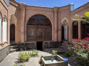 خانه تاریخی ارشادی