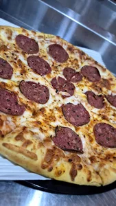 mentor pizza