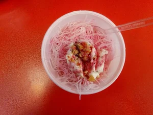 بستنی فروشی پاندا