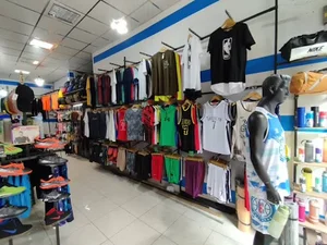 N.K فروشگاه پوشاک ورزشی