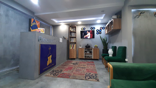 آموزشگاه موسیقی رنگین‌کمان هنر جوان