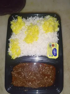 تهیه غذا پونه