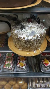 شیرینی سرای شاخه نبات