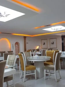 رستوران خاص 4