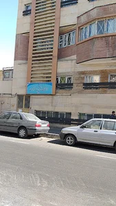 دبستان زنده یاد فرهادی